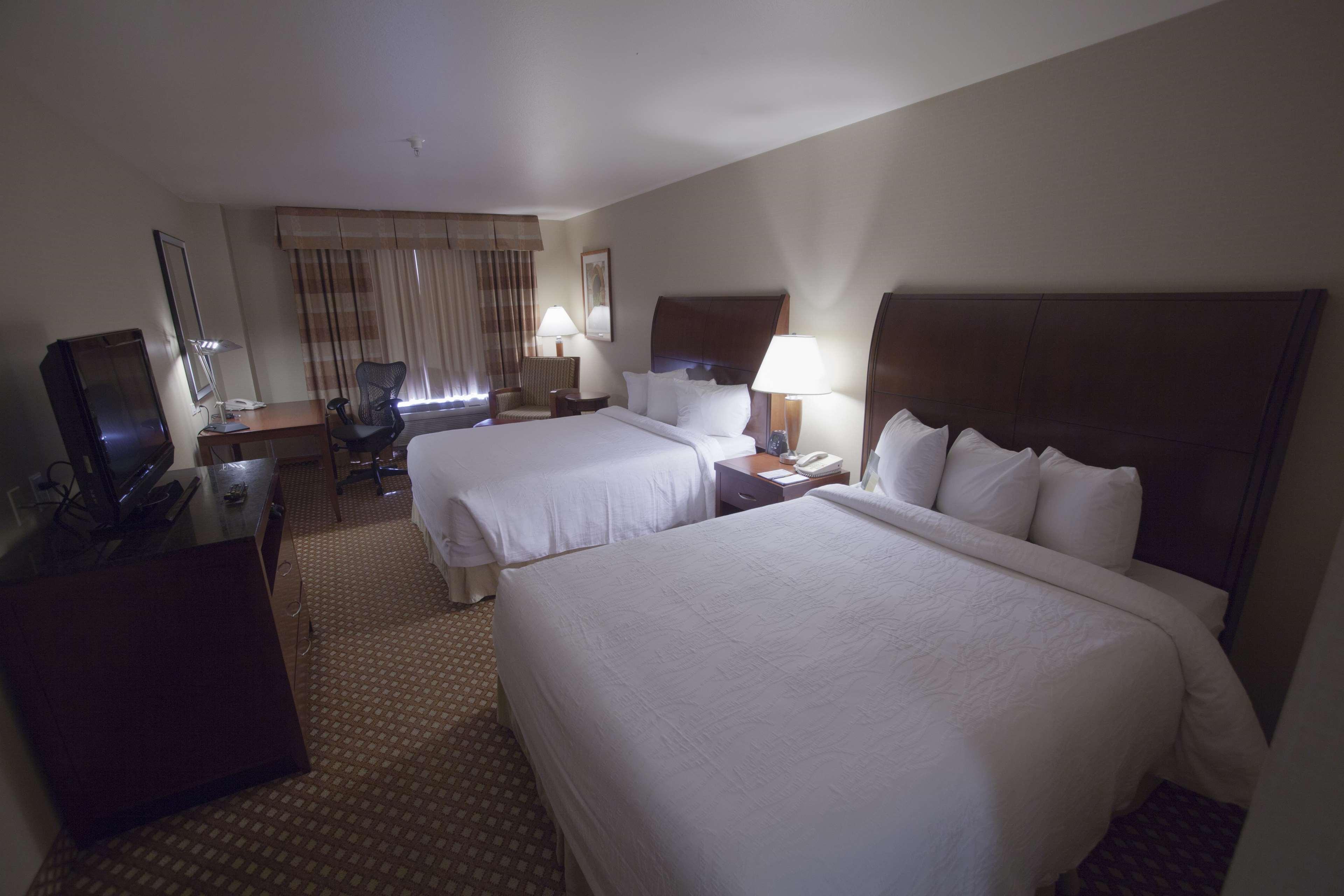 Hilton Garden Inn Albuquerque Uptown Екстериор снимка