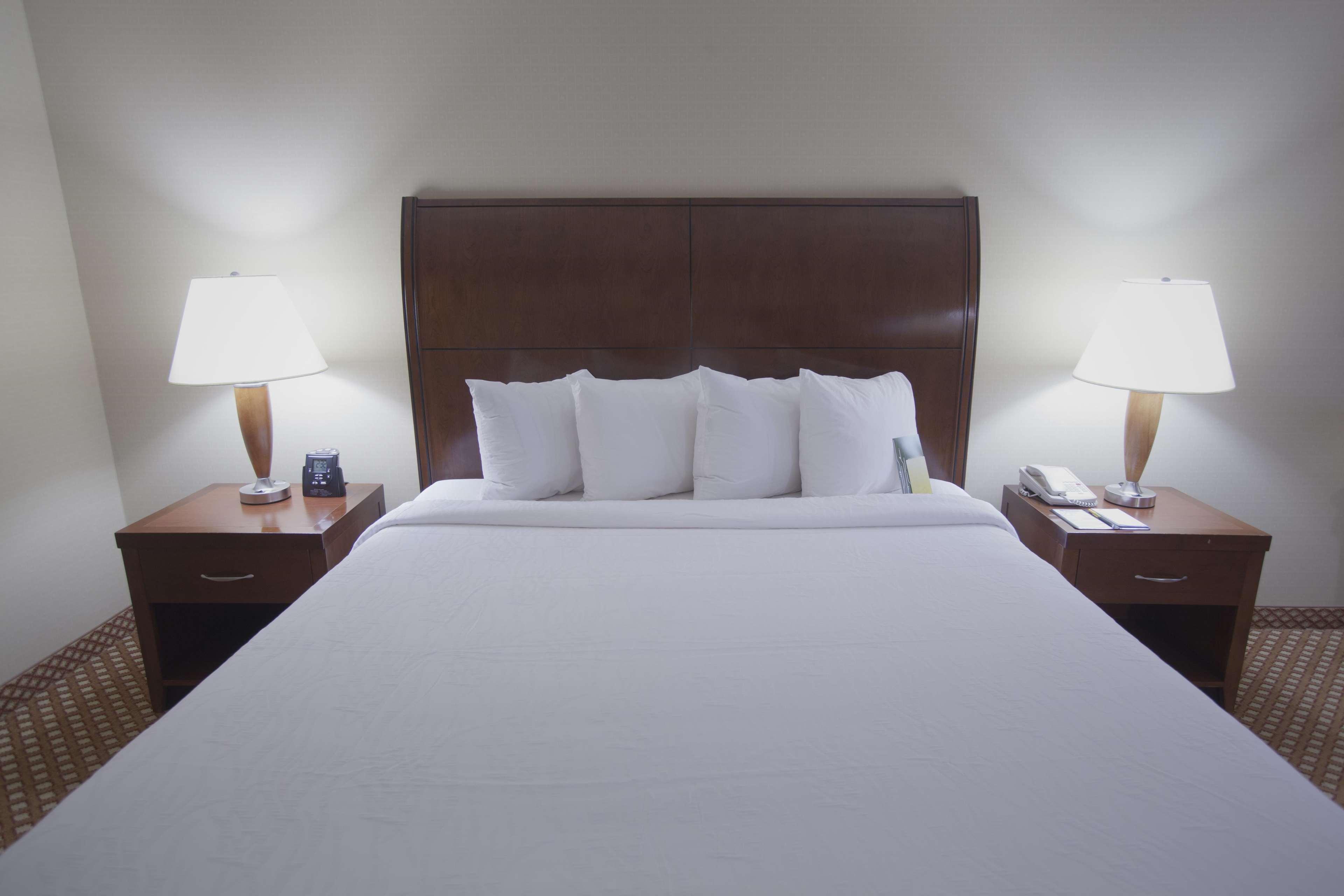 Hilton Garden Inn Albuquerque Uptown Екстериор снимка