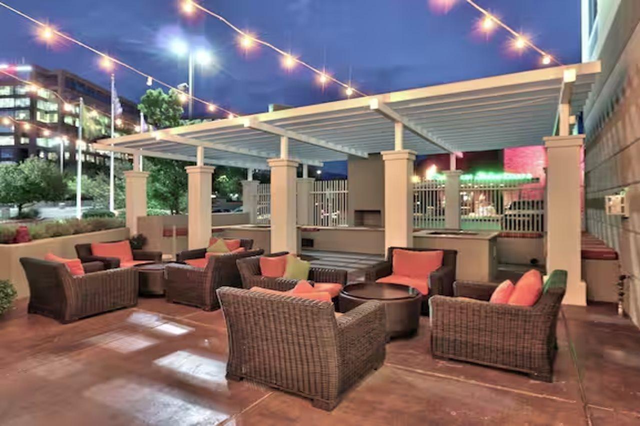 Hilton Garden Inn Albuquerque Uptown Екстериор снимка