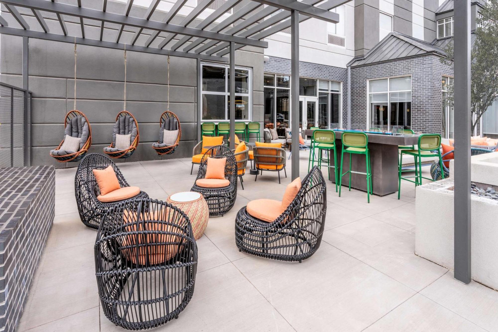 Hilton Garden Inn Albuquerque Uptown Екстериор снимка
