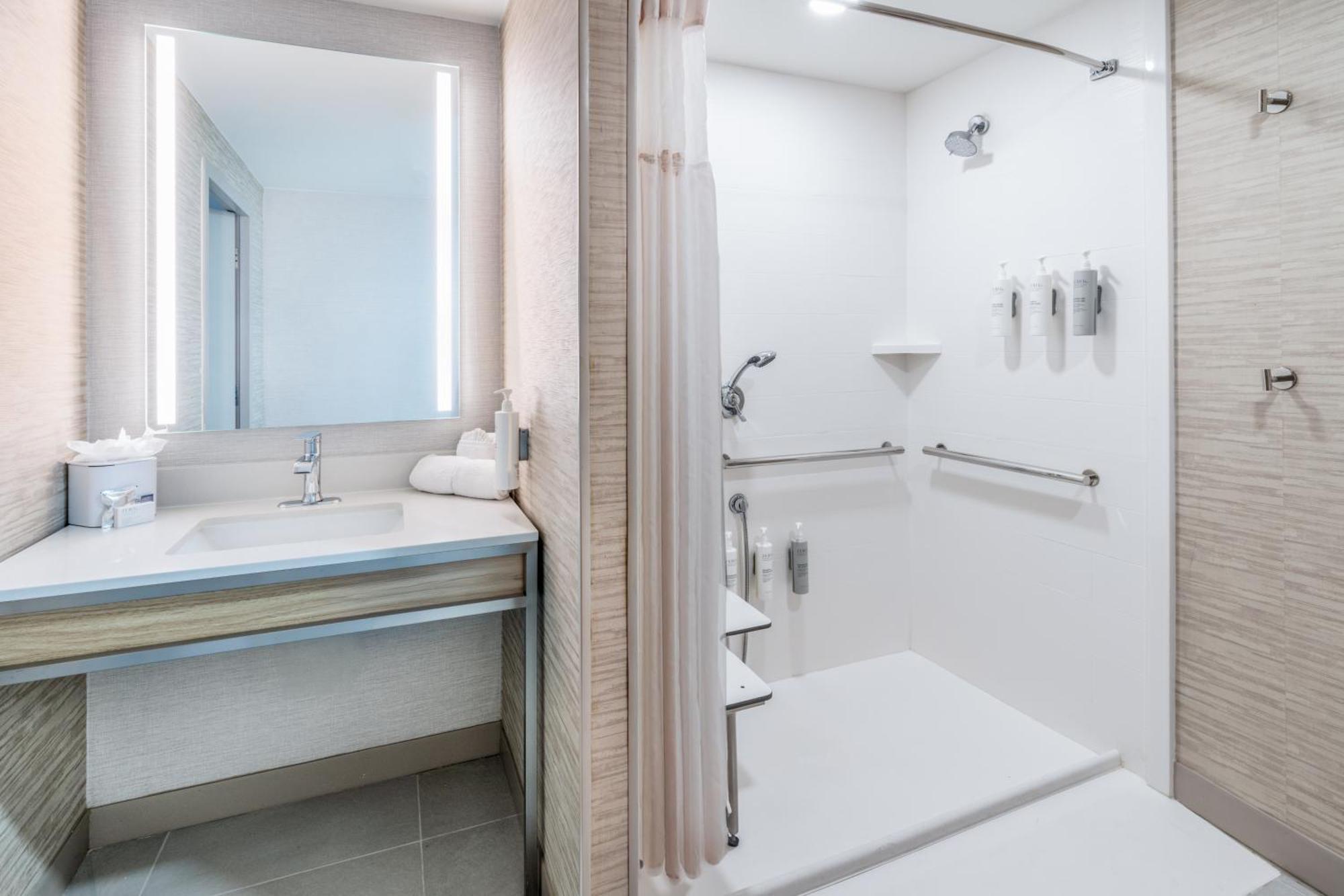 Hilton Garden Inn Albuquerque Uptown Екстериор снимка