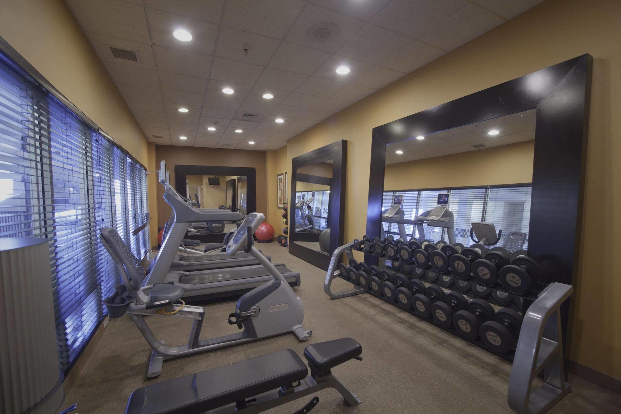 Hilton Garden Inn Albuquerque Uptown Екстериор снимка